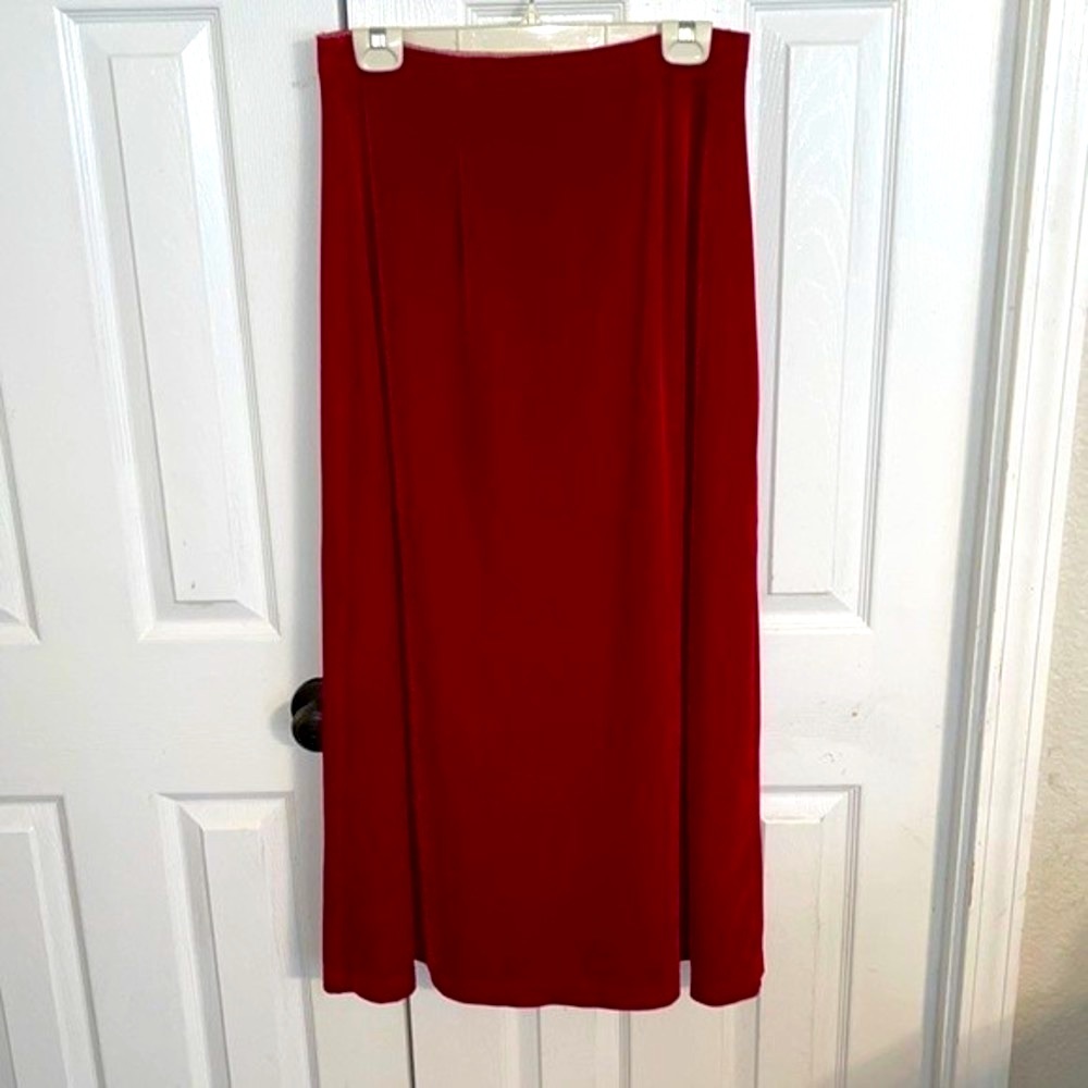 COPY - Jaclyn Smith Classic Womens Color Red Velvet Skirt Size L